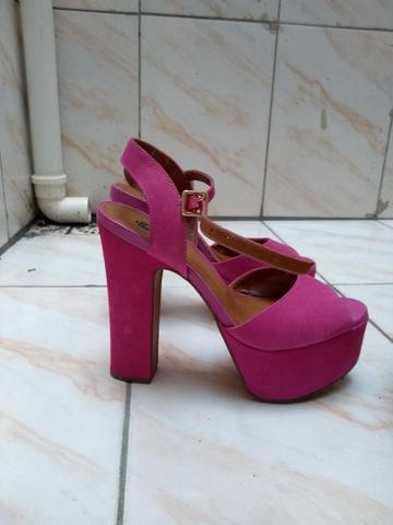 sandalia pink arezzo