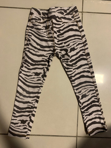 calça animal print zara