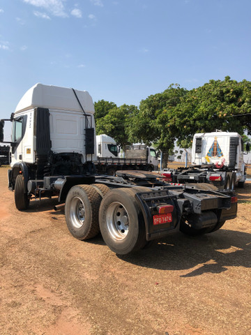 Iveco 330 - Foto 4