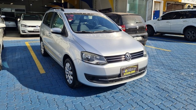 SPACEFOX TREND 1.6 FLEX 2014 MARAVILHOSA TROCO FINANCIO