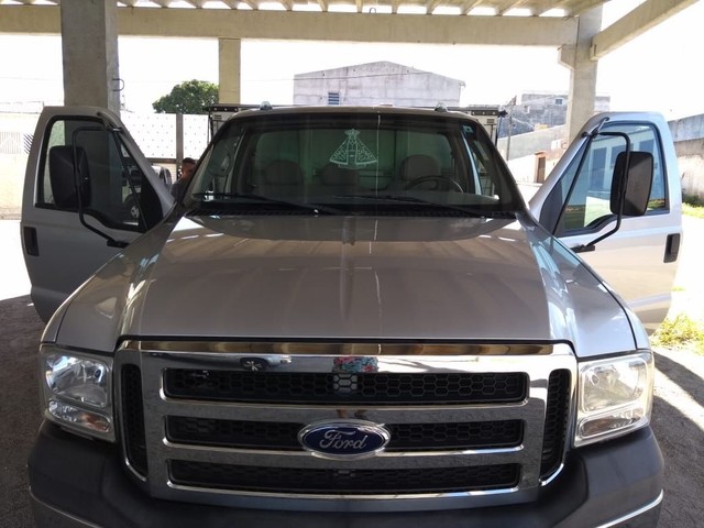 VENDE-SE FORD F4000 NOVO!