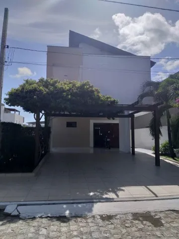 Vendo super Casa em condominio Fechado 4 Suites