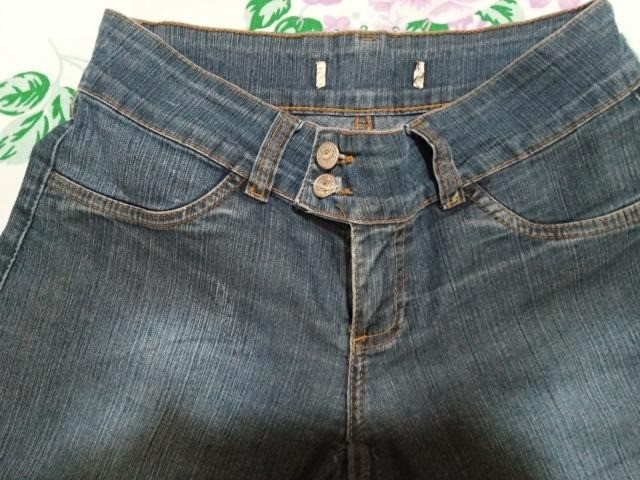 Calça Jeans com Elastano - Tamanho 38 - Foto 2
