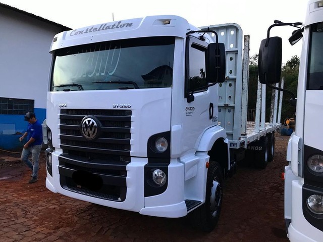 VW 31.320 CONSTELLATION FLORESTAL 2012  PARCELAMOS 