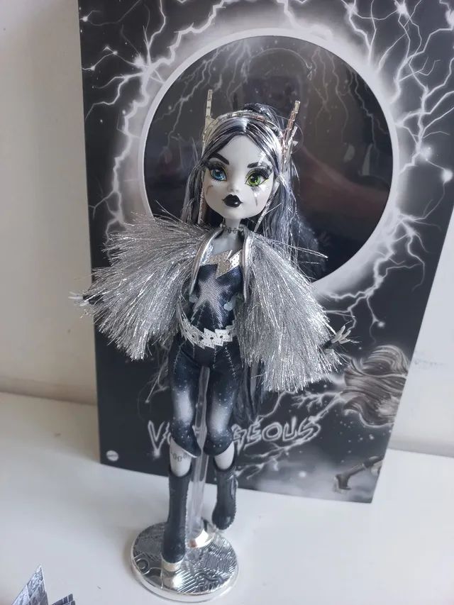 Frankie Voltegeous SDCC - Monster high collector