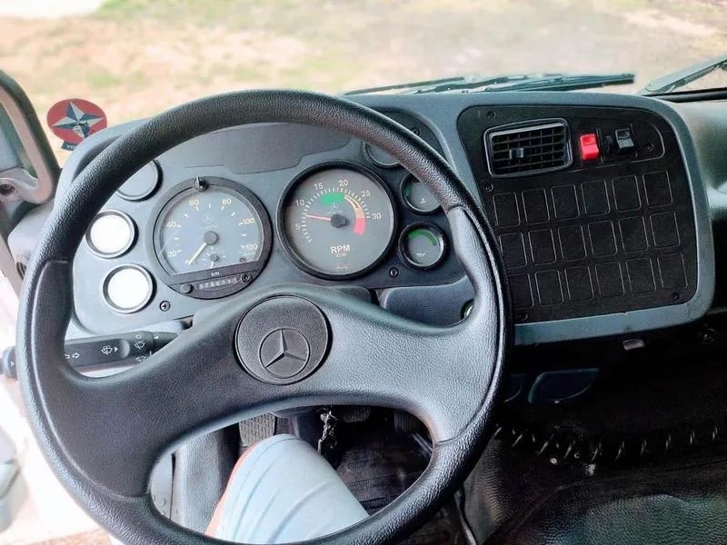 MERCEDES-BENZ 914-C 4X2 2P 1999 - Foto 14