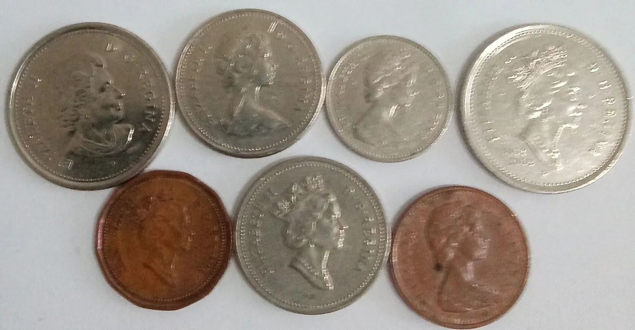 7 moedas do Canadá - Rainha Elizabeth II  - Foto 3