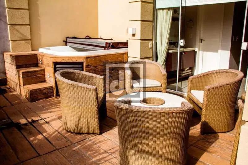 Lagoa - prédio novo - linda cobertura - toda decorada - 200 m2 - Reformadíssima - Piscina  - Foto 7