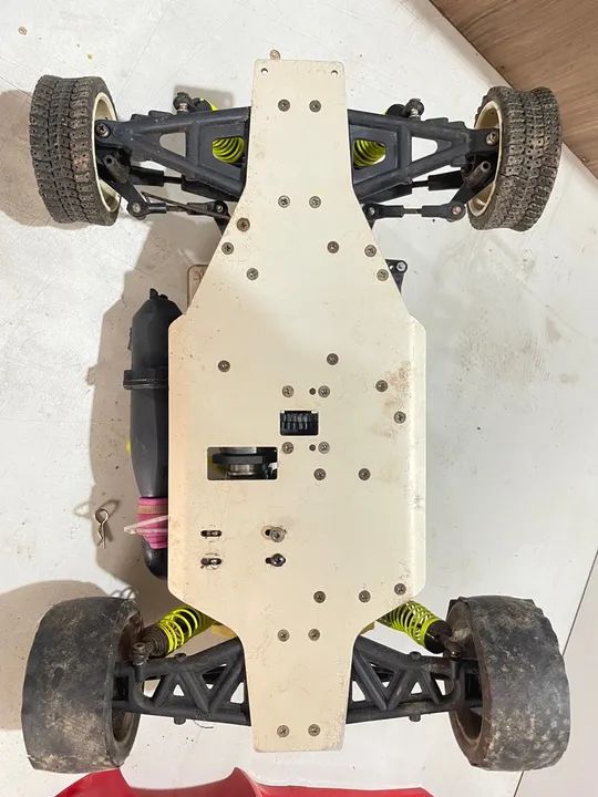 Automodelo e aeromodelo, carrinho de controle, carrinho a combustão, elétrico  - Foto 4