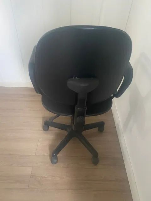 CADEIRA GIRATÓRIA PARA ESCRITÓRIO - Foto 3