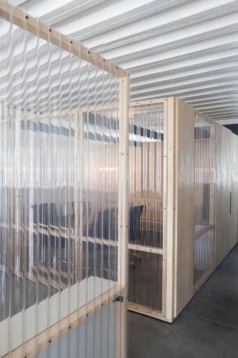 Telha de Policarbonato Transparente Perfil 177 - 2,44 x 1,10m - Foto 3