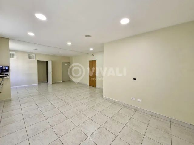 Sala - / Comercial / Centro