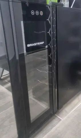 Vendo adega climatizada brastemp - Foto 2
