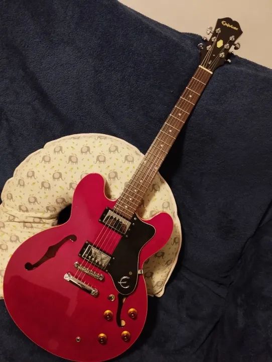 epiphone dot