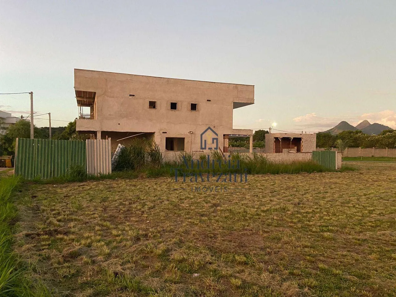 Terreno à venda Condomínio Landscape, 381 m² por R$ 190.000 - Flamengo - Maricá/RJ