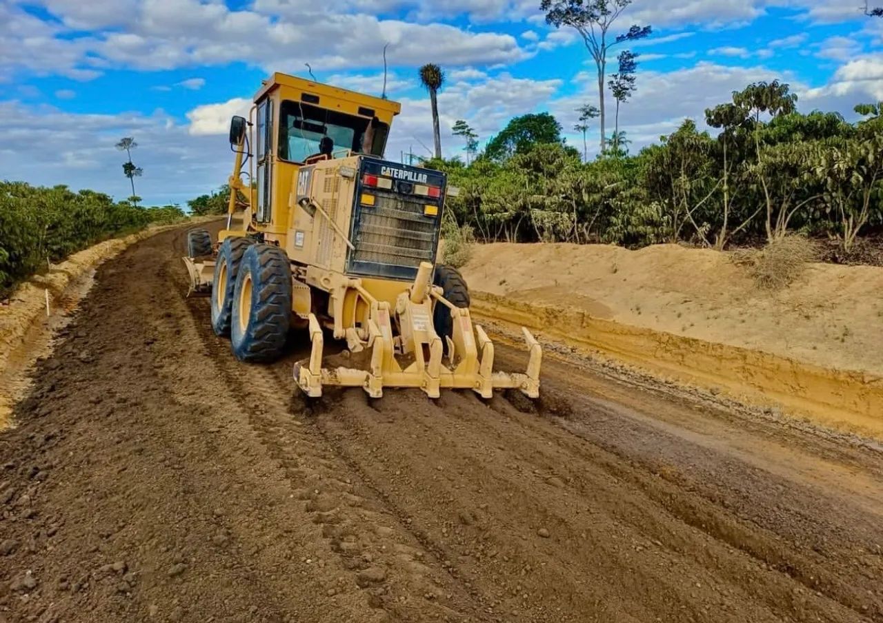 Motoniveladora CAT12k Ano 2011 - Foto 3