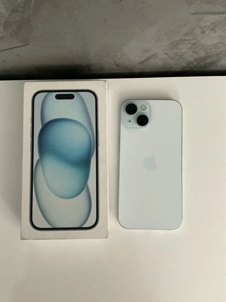 Vendo IPhone 15 128gb Azul