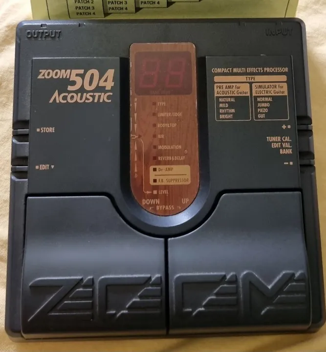Pedaleira processador Multiefeitos Zoom 504 <br>Pedaleira para violão- Multiefeitos Zoom 504