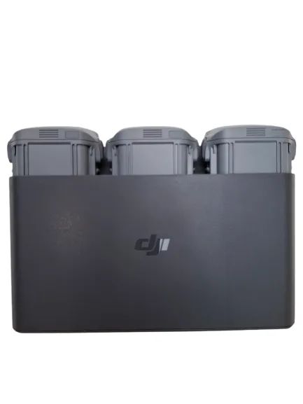 Drone DJI AIR3, controle com tela, Nota Fiscal e Aceitamos Cartão de Crédito - Foto 2