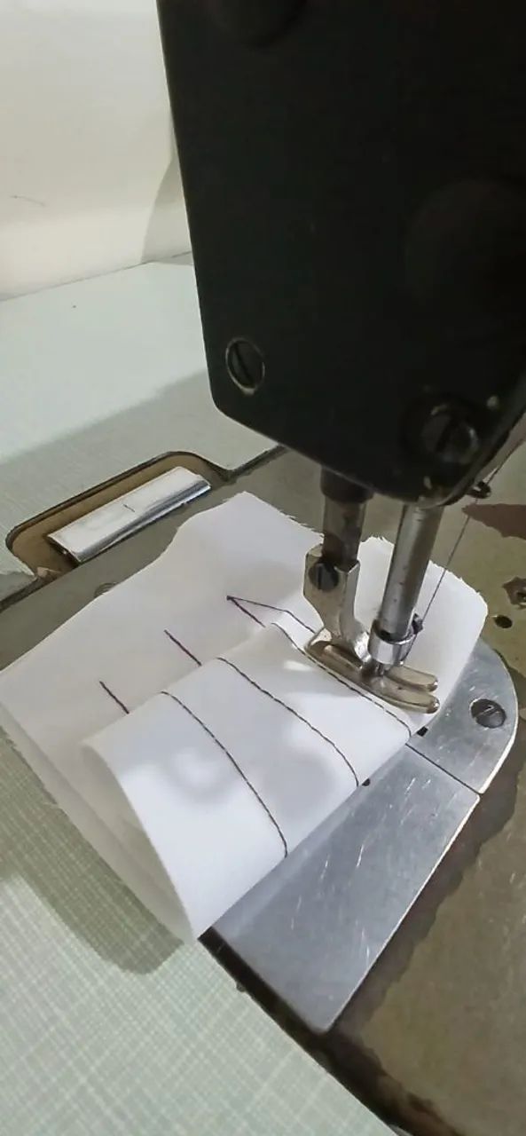 Máquina Reta Industrial 