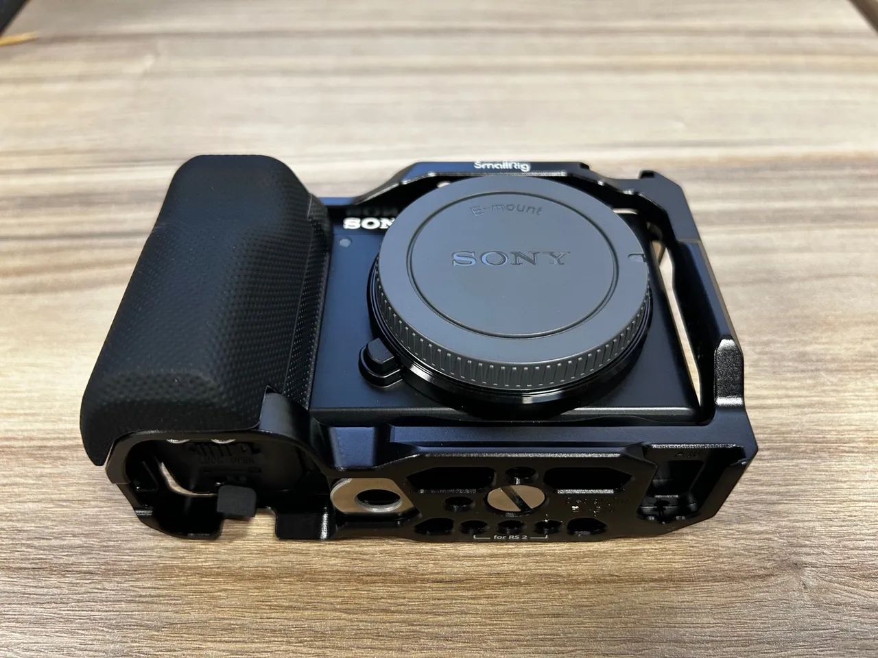 Câmera Digital Sony Alpha Zv-e10 - Corpo