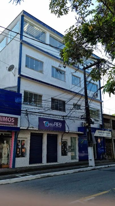 Salas Comerciais, Avenida principal do Parque Mambucaba
