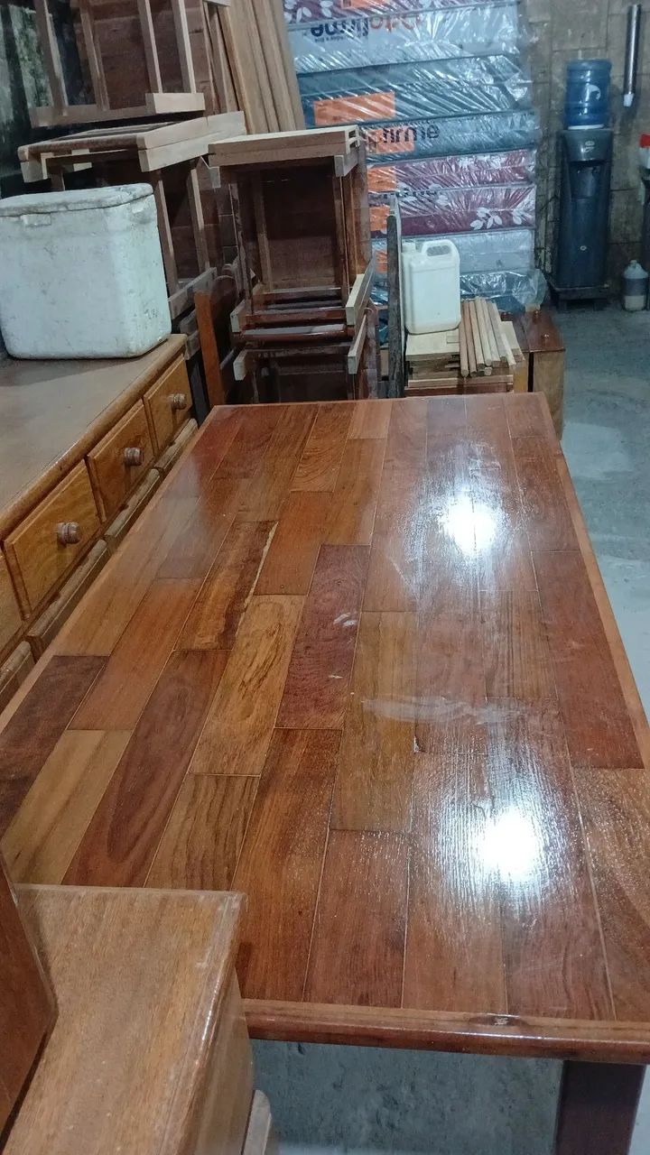 Mesa com 6 cadeiras em madeira de lei  - Foto 2