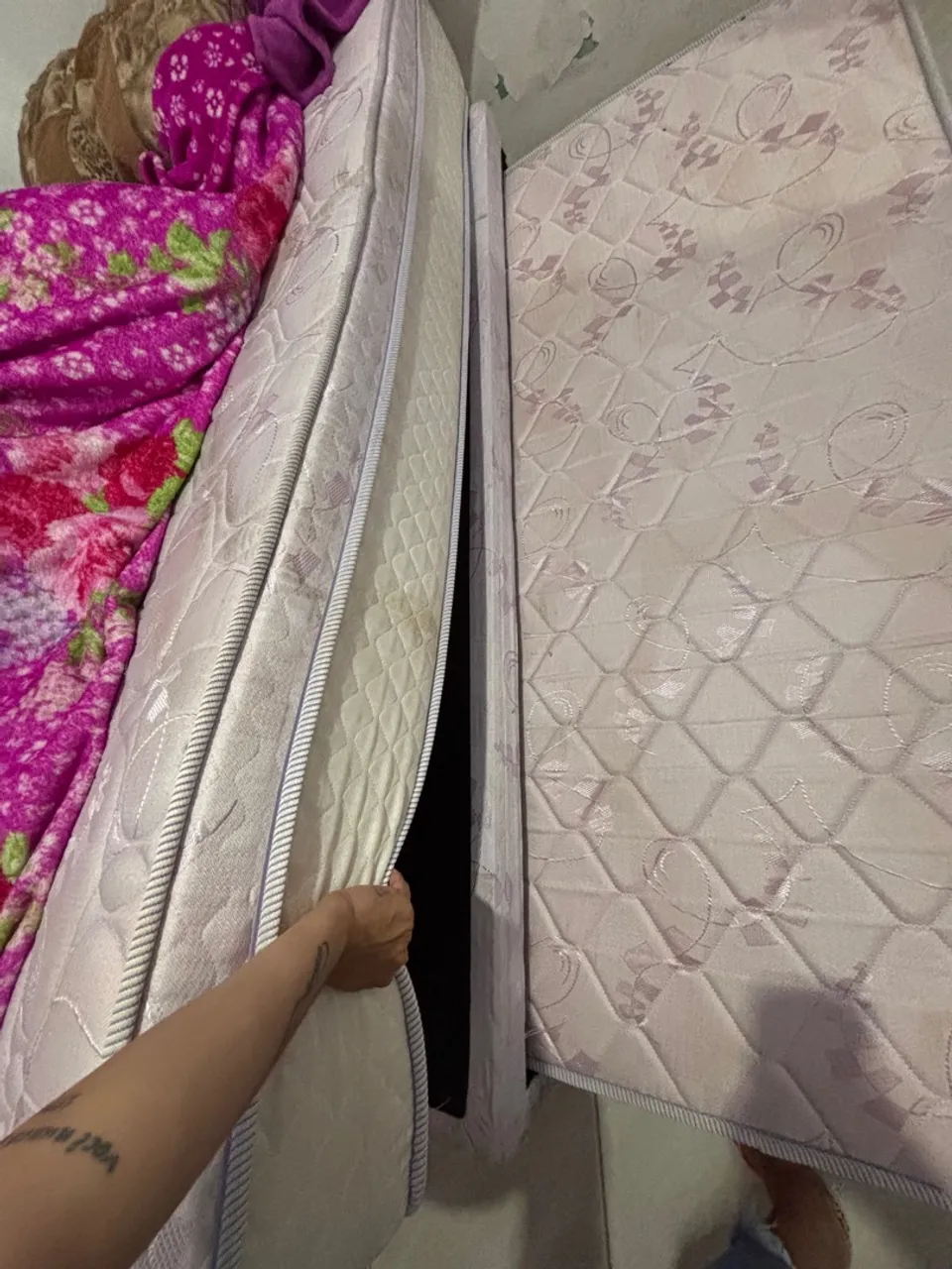 CAMA BOX SOLTEIRO COM CAMA AUXILIAR