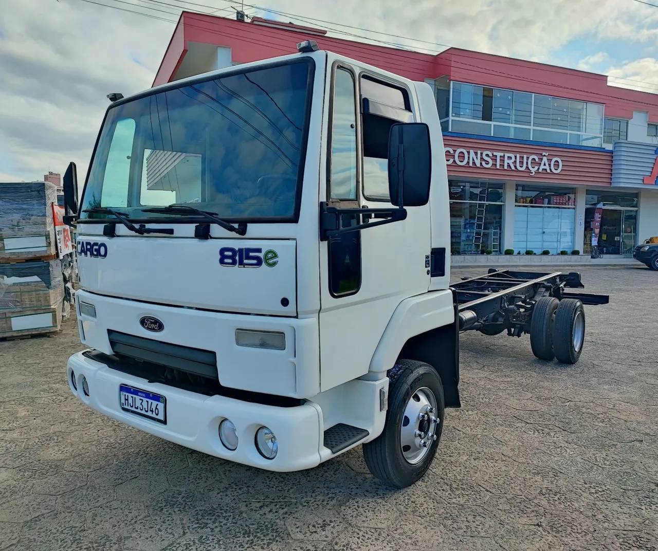 Ford cargo 815 ano 2009 cummins