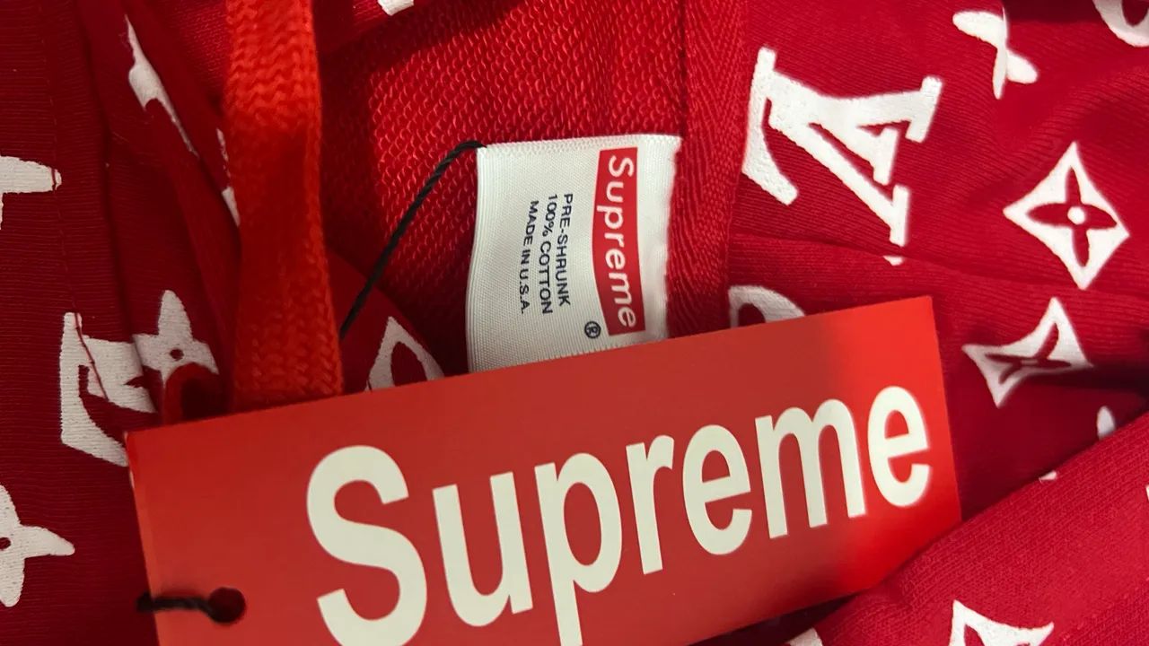 Supreme Clothing Moletom Supreme X Louis Vuitton Moletom Supreme X