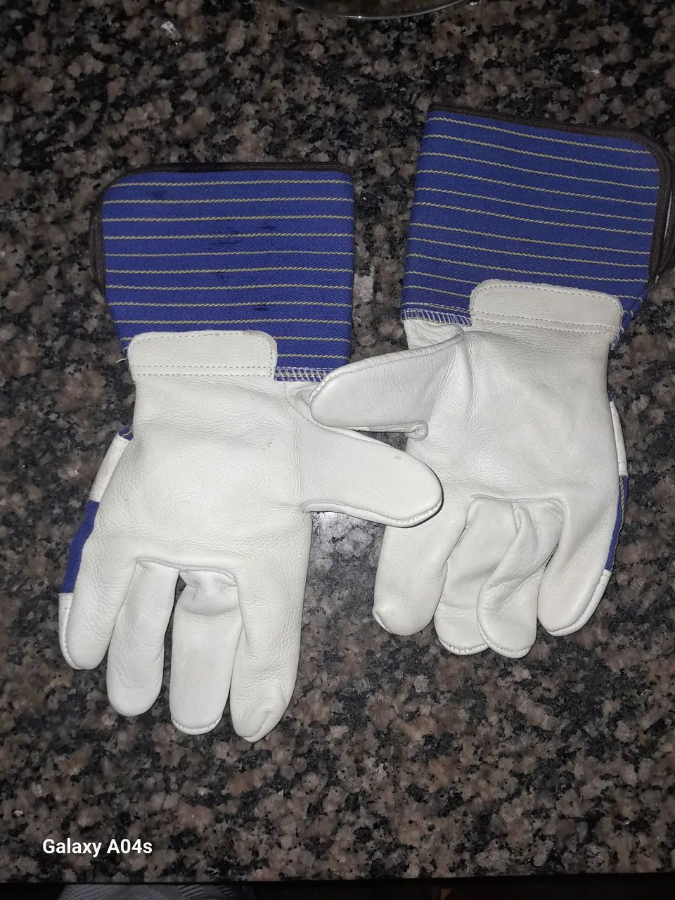 Luvas de Segurança em Couro