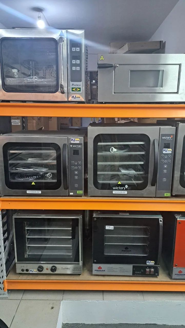 A. Forno Industrial convector 