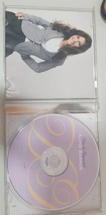 CD da Aline Barros Deus do Impossível  - Foto 3