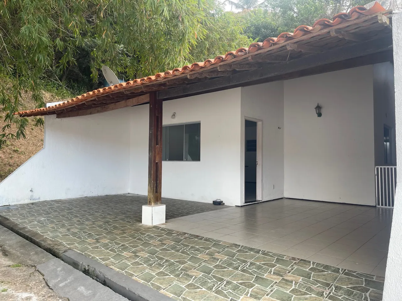 Alugo casa na melhor localização do Araçagy,Frente mar!