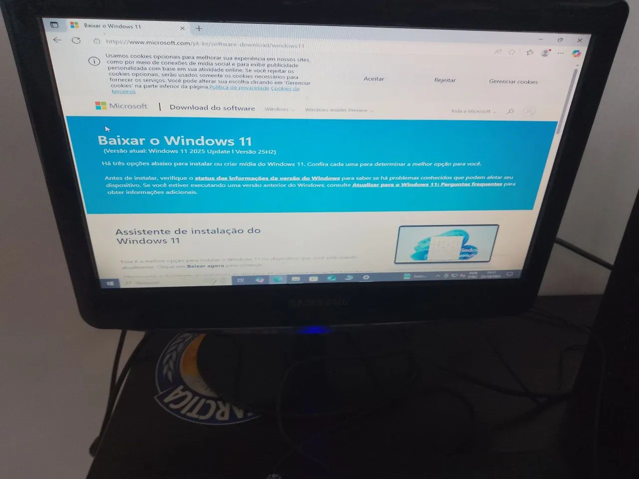 Desktop computer64263934164865121