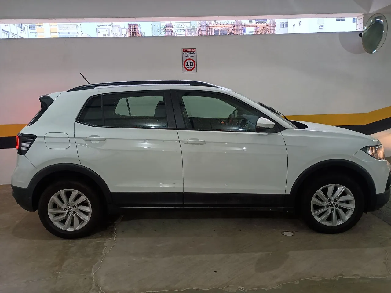 T-cross TSI 2024 apenas 40 mil km rodados impecável 21X cartão troca o carro ou moto