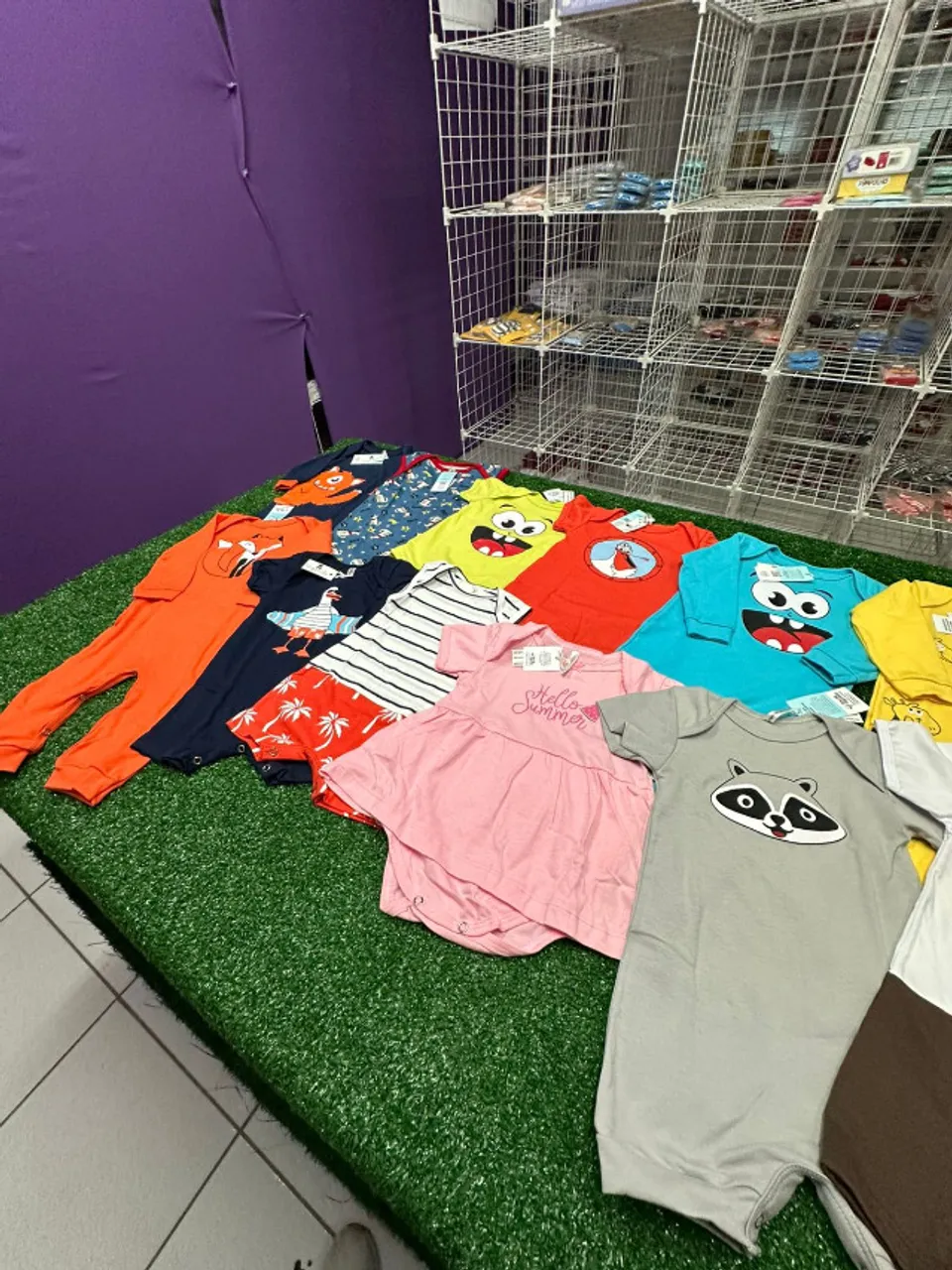 Lote 250 peças sortidas saldo infantil