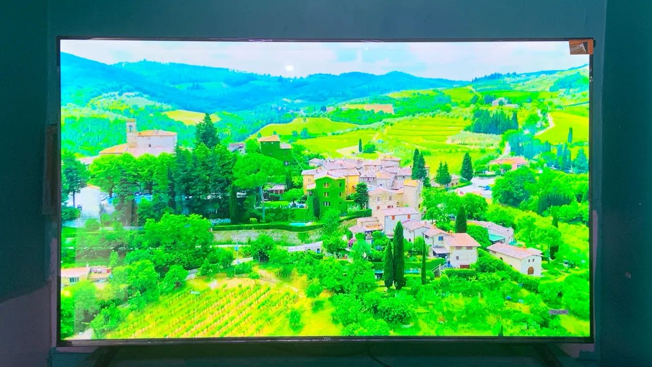 TV SMART TCL 50 POLEGADAS 4K BORDA INFINITA NO PLÁSTICO  - Foto 3