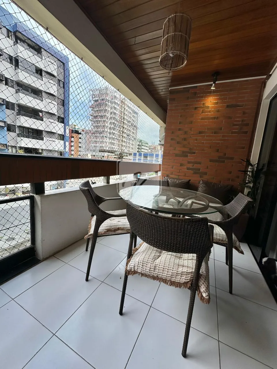 Apartamento com 149 m2, 4 quartos (3 suítes) em Jatiúca - Maceió - AL