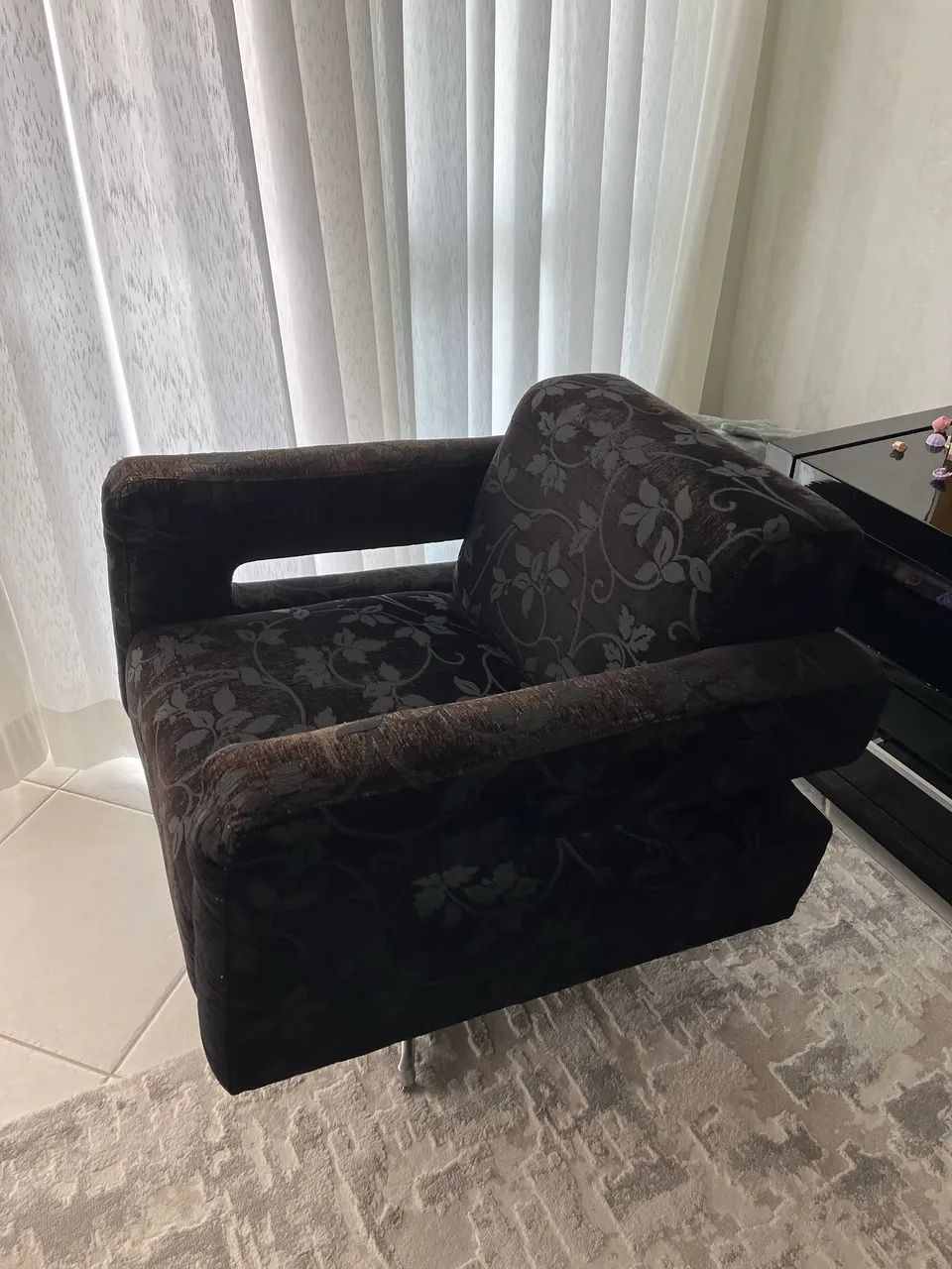 Poltrona giratória para sala de estar - Foto 3