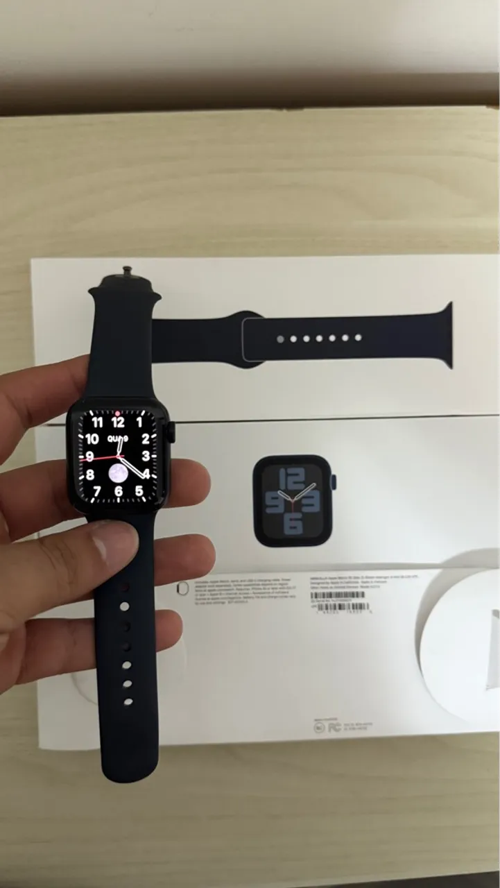 Apple Watch SE 2 - 40mm - Completo - Zerado