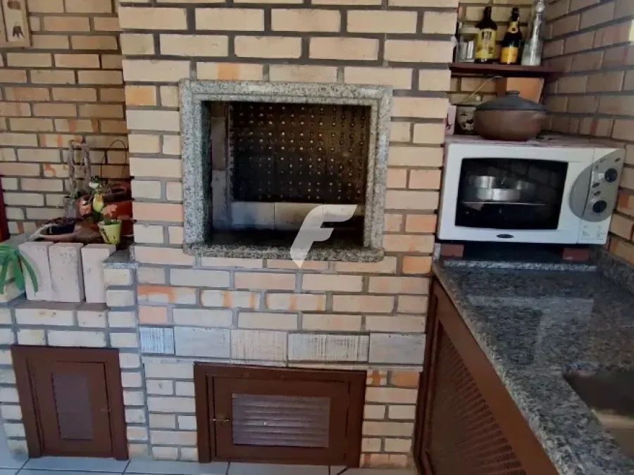 Casa com 2 Quartos à venda, 172m² - São João do Rio Vermelho - Foto 3