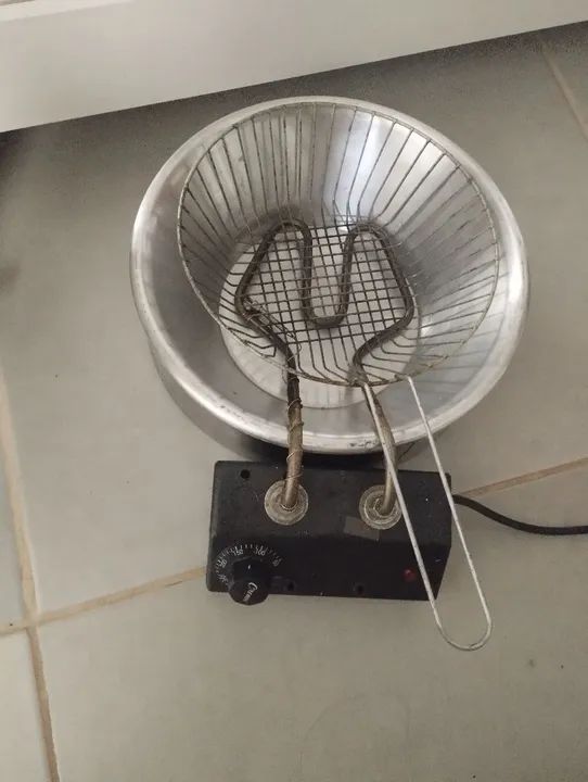 Fritadeira 3,5 litros 