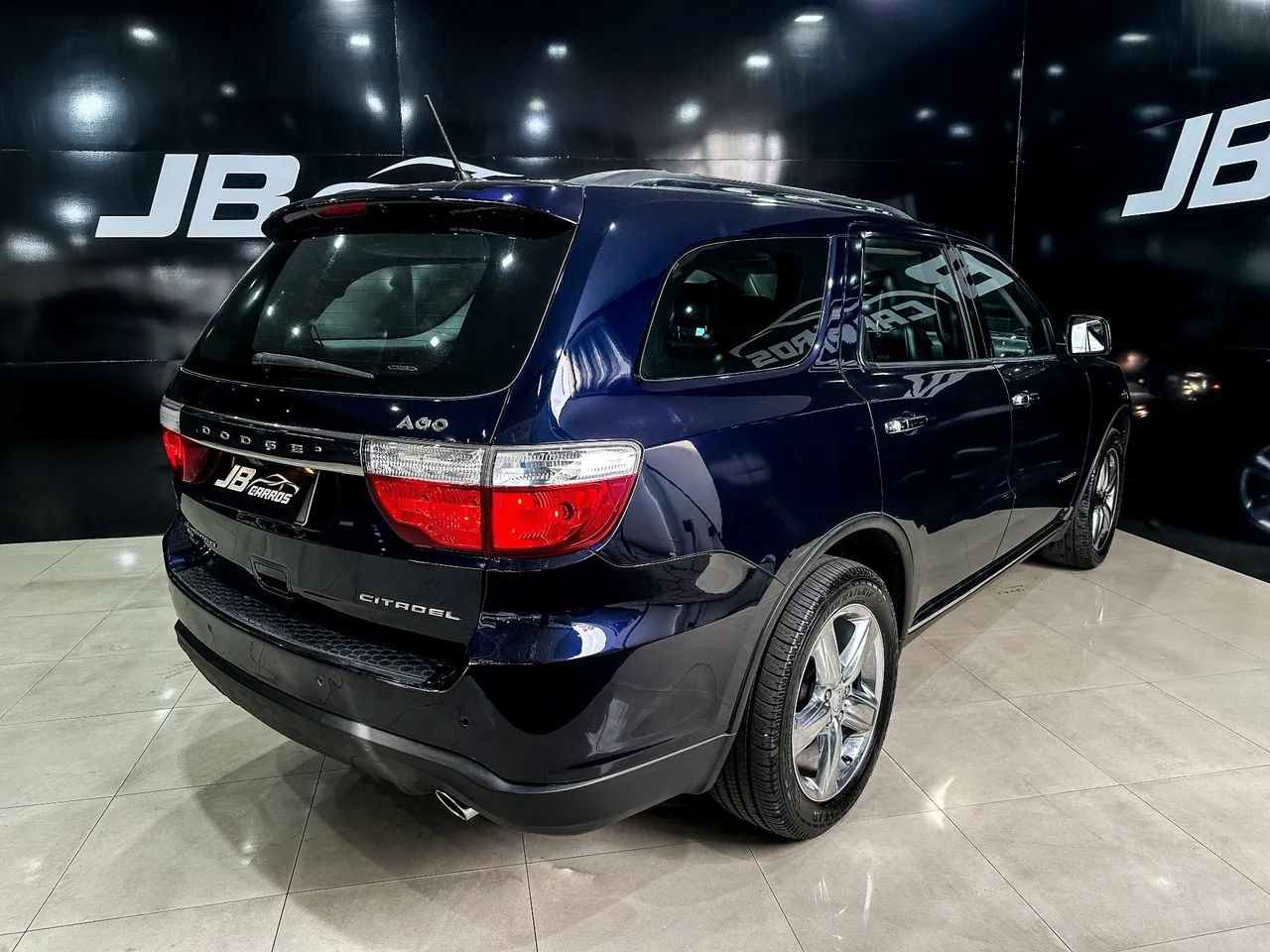 DURANGO CITADEL 3.6 24V 4X4 AUT.  AZUL 2013/2013 - Foto 5