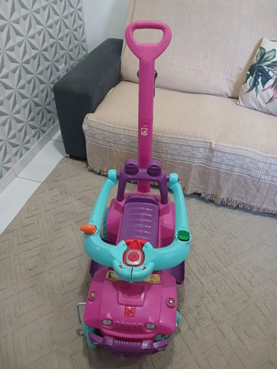 Carrinho jeep