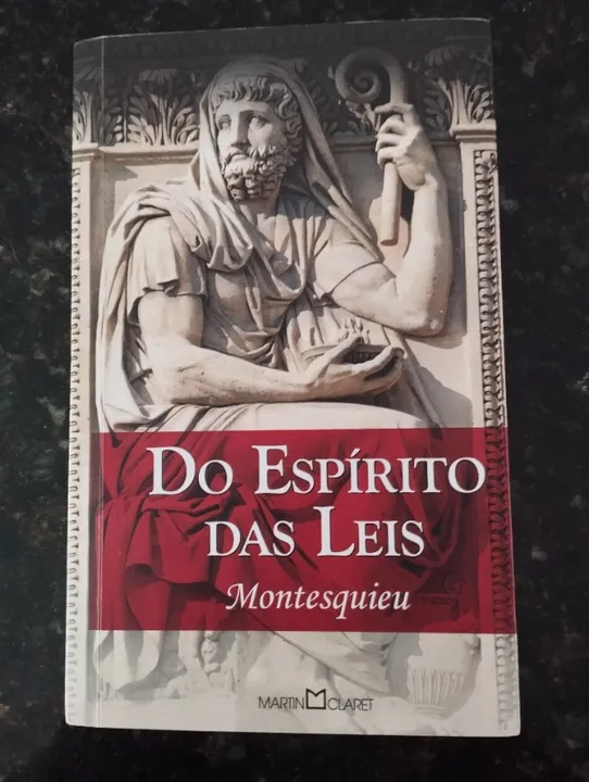 Livro: Do Espírito das Leis (Montesquieu) semi-novo
