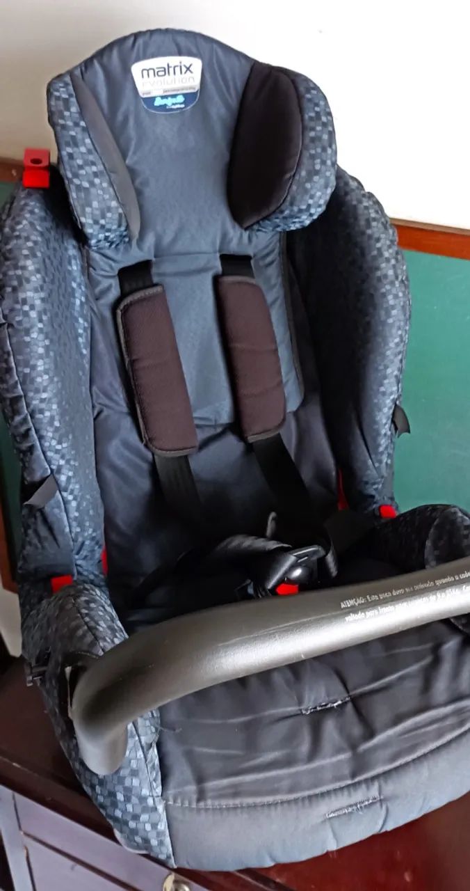 Cadeira  cadeirinha para criança  bebê automóvel carro Burigotto Matrix Evolution - Foto 2