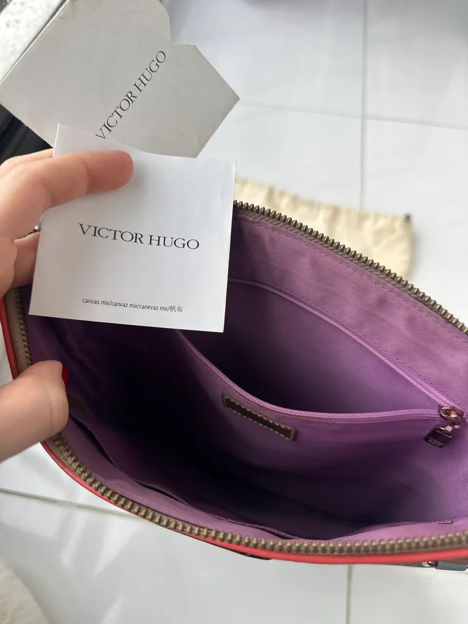 VICTOR HUGO ORIGINAL - BOLSA TRANSVERSAL - Foto 4