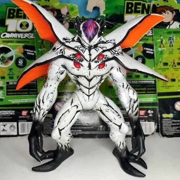 Boneco Soberano Hyperalien Ben 10 Força Alienígena Bandai - Foto 3