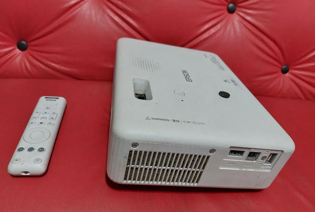 Vendo projetor Epson CO W01 modelo ha86a - Foto 2